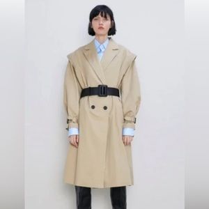 HUGE SALE OVERSIZED ZARA TRENCH COAT. Size S
